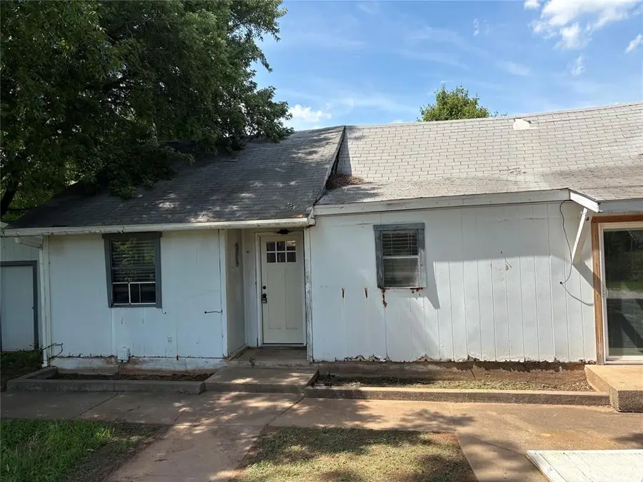 513 11th Street, Pawnee, OK 74058 - #3