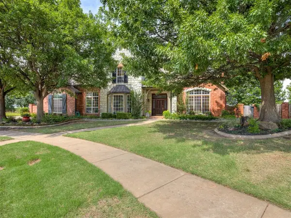 1605 Castle Rock Road, Yukon, OK 73099