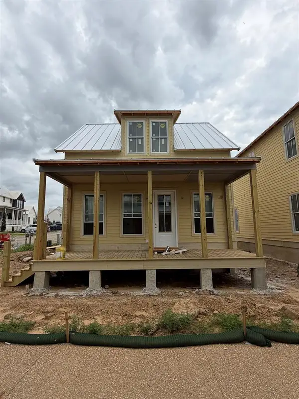40 Hill B Street, Carlton Landing, OK 74432