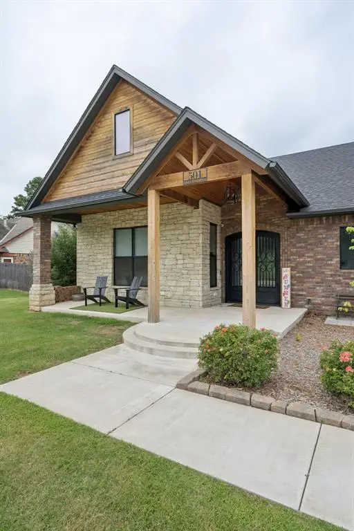 501 Buckboard Lane, Midwest City, OK 73130 - #2