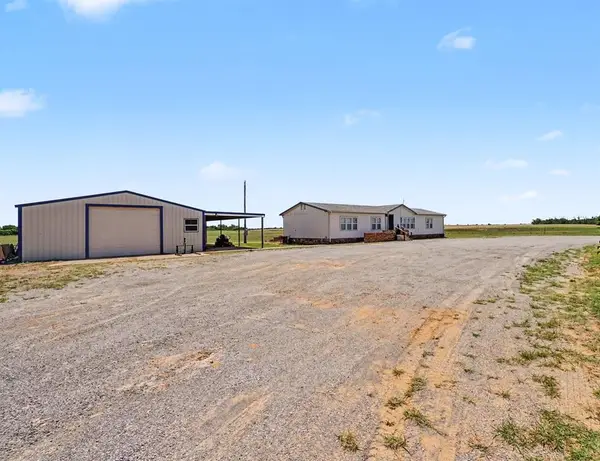 12238 N 1840 Road, Sayre, OK 73662