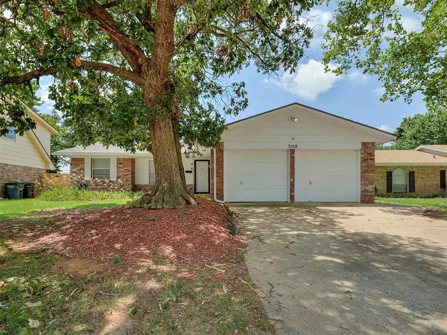 3108 Simmons Drive, Del City, OK 73115 - #2