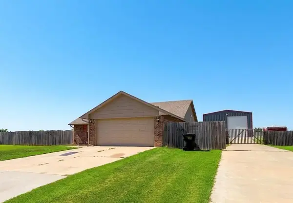 2086 County Road 1239, Tuttle, OK 73089