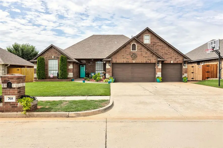 768 W Windmill Court, Mustang, OK 73064 - #2