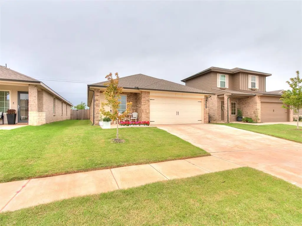 10613 Red Thistle Drive, Oklahoma City, OK 73131 - #1