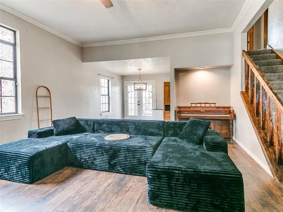 912 N Avery Drive, Moore, OK 73160 - #3