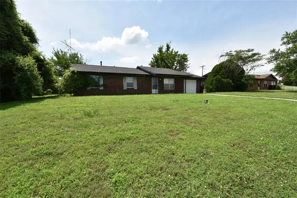 930 N Alex Noon Street, Wetumka, OK 74883