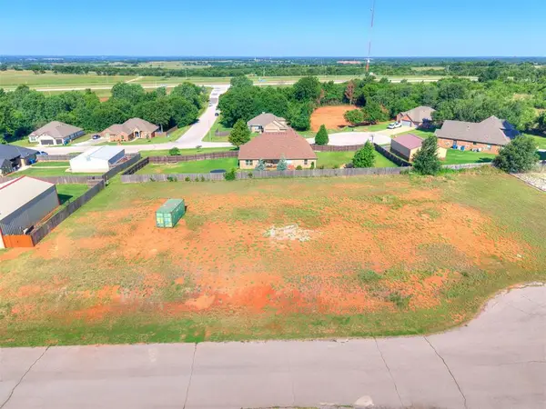 3689 Merlin Court, Newcastle, OK 73065