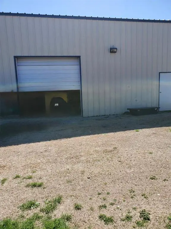 300 N 14th Street, Clinton, OK 73601 - #2