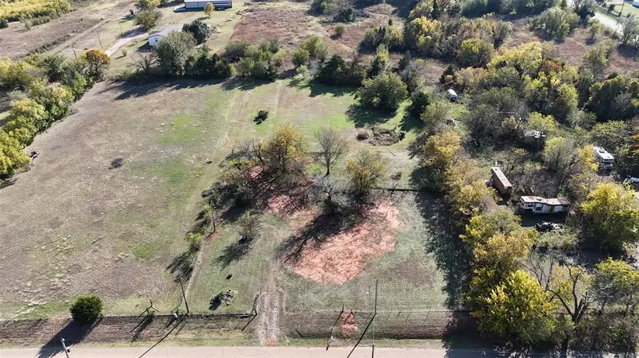 1609 E Roosevelt Avenue, Guthrie, OK 73044 - #2