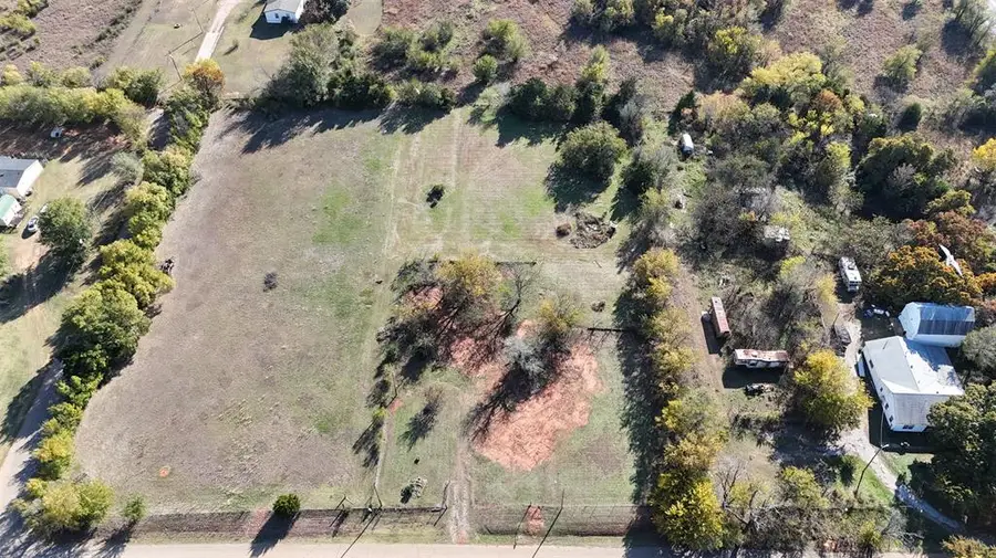 1609 E Roosevelt Avenue, Guthrie, OK 73044 - #3
