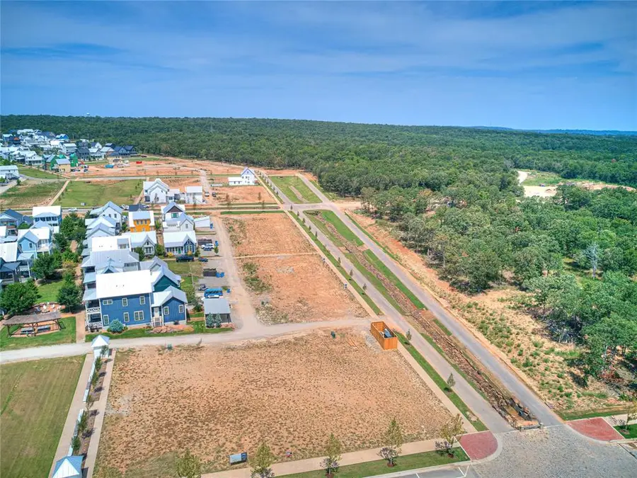 44 Redbud Street, Carlton Landing, OK 74432 - #2