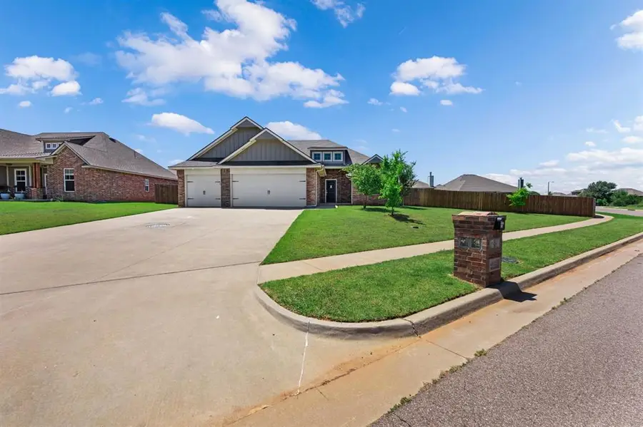 16032 Siloa Avenue, Edmond, OK 73013 - #2
