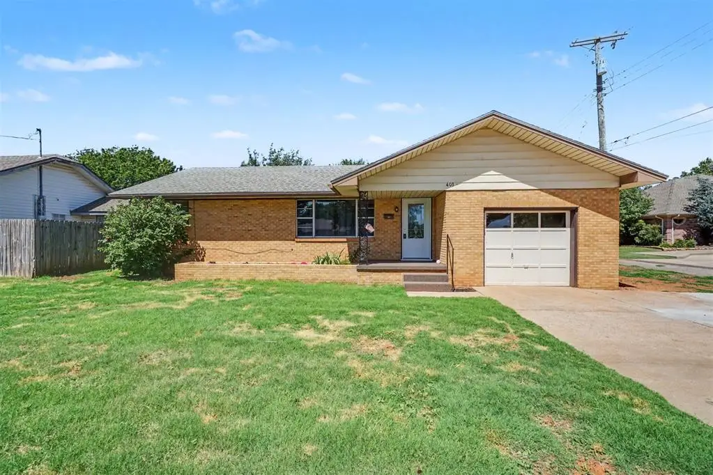 403 N Randall Avenue, Elk City, OK 73644 - #1