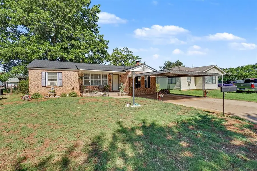 161 Blackburn Boulevard, Elk City, OK 73644 - #2