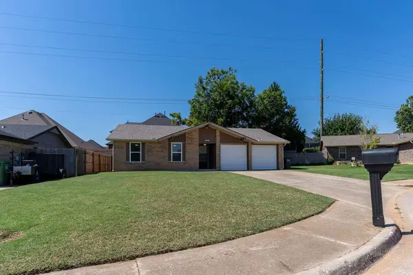 966 Castlebury Mansion, Yukon, OK 73099