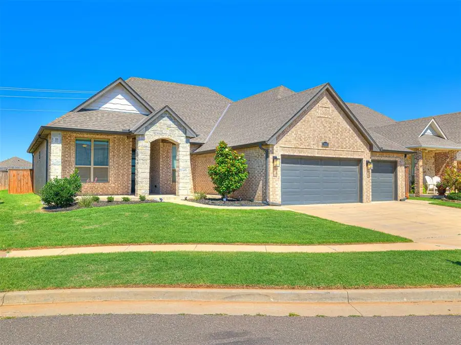 15605 Capri Lane, Edmond, OK 73013 - #2