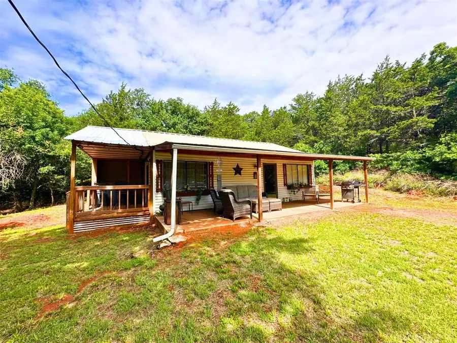 10830 Locust Street, Hinton, OK 73047 - #3
