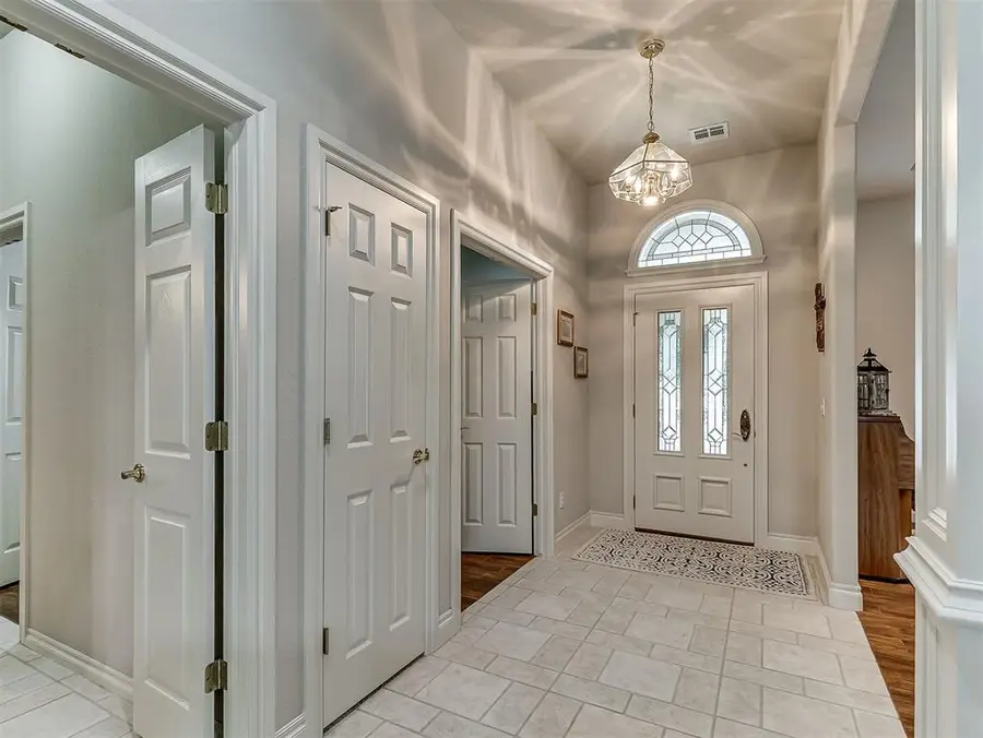 2849 SW 125th Place, Oklahoma City, OK 73170 - #3