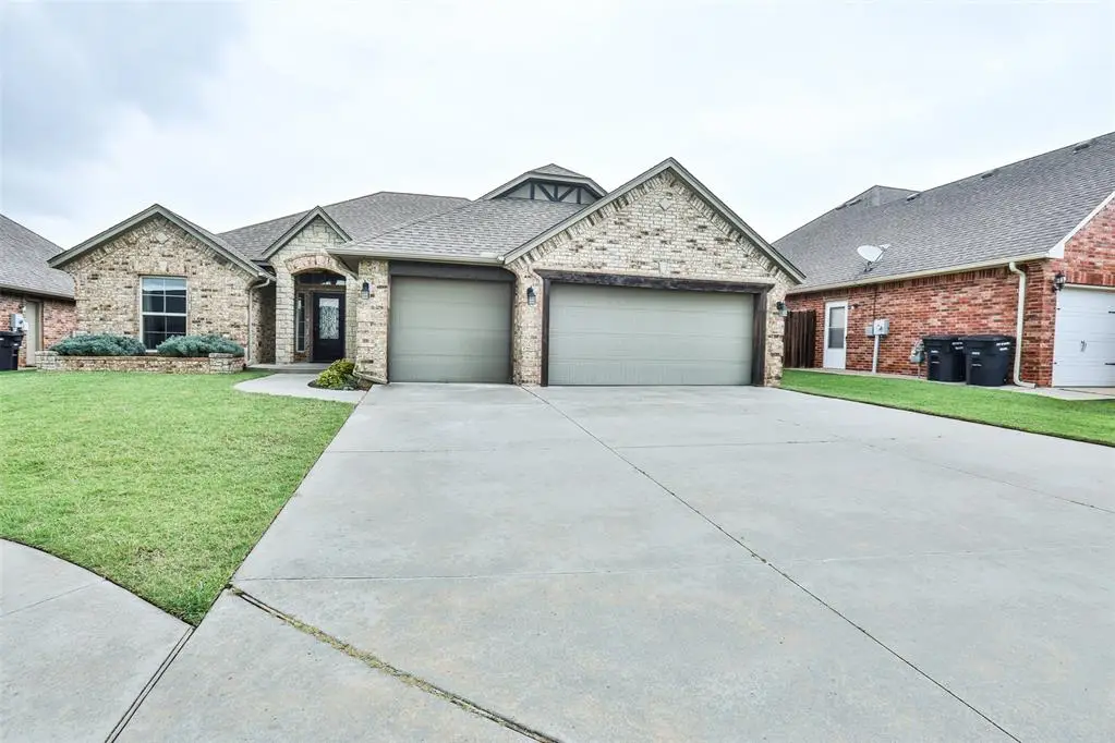 821 SE 7th Court, Moore, OK 73160 - #1