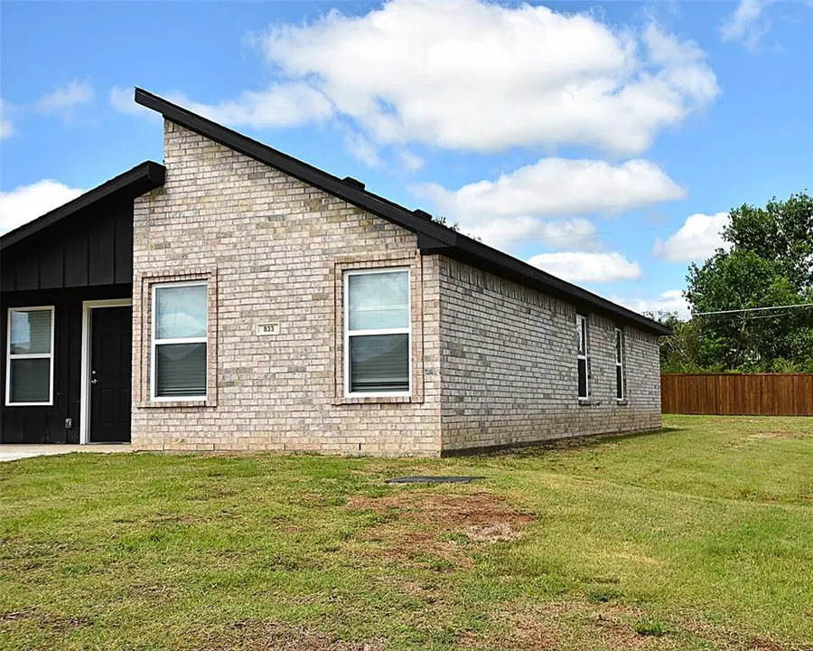 833 Elm Street, Seminole, OK 74868 - #3