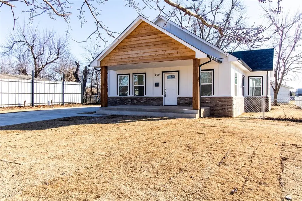 220 SE 42nd Street, Oklahoma City, OK 73129 - #1