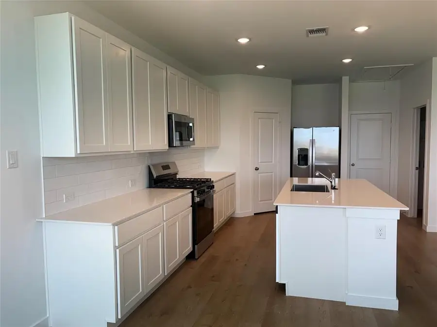 9205 SW 19th Street, Oklahoma City, OK 73128 - #3