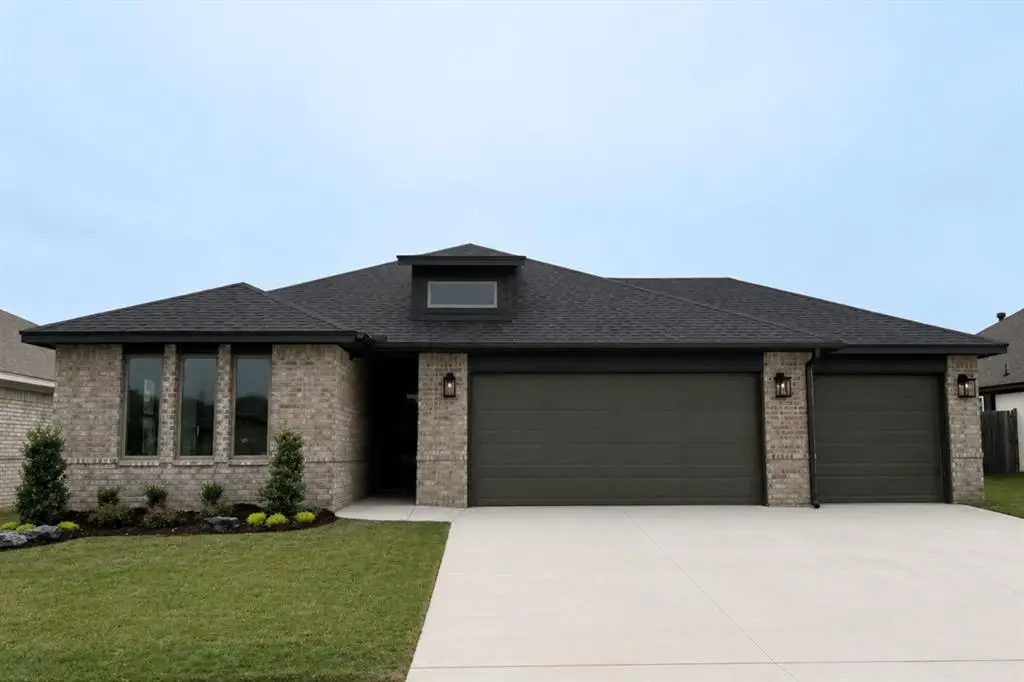 3305 Gunnison River Drive, Yukon, OK 73099 - #1