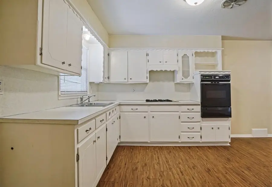 4425 NW 31st Street, Oklahoma City, OK 73112 - #3