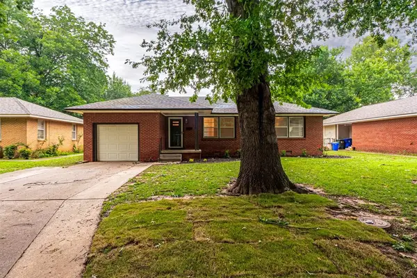 1215 Caddell Lane, Norman, OK 73069