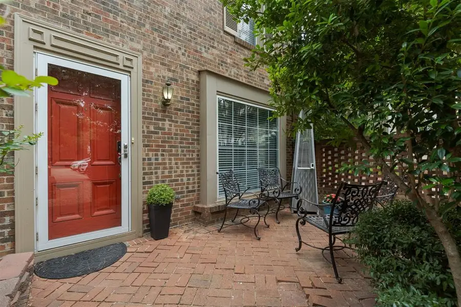 6421 Hunting Hill Lane #21, Oklahoma City, OK 73116 - #2