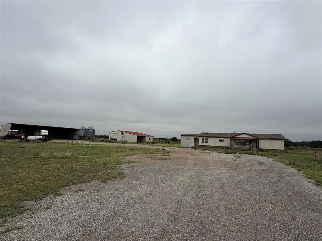 21333 E 1290 Rd Road, Sentinel, OK 73664 - #1