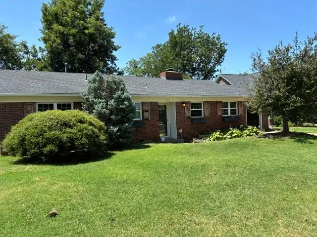 2112 Gladstone Terrace, Oklahoma City, OK 73120 - #3