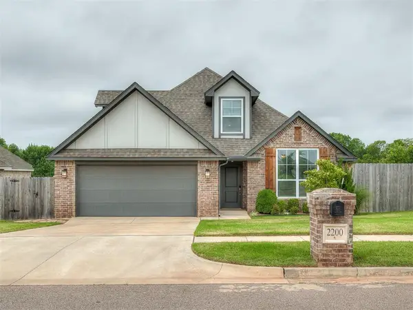 2200 Arcady Avenue, Norman, OK 73026