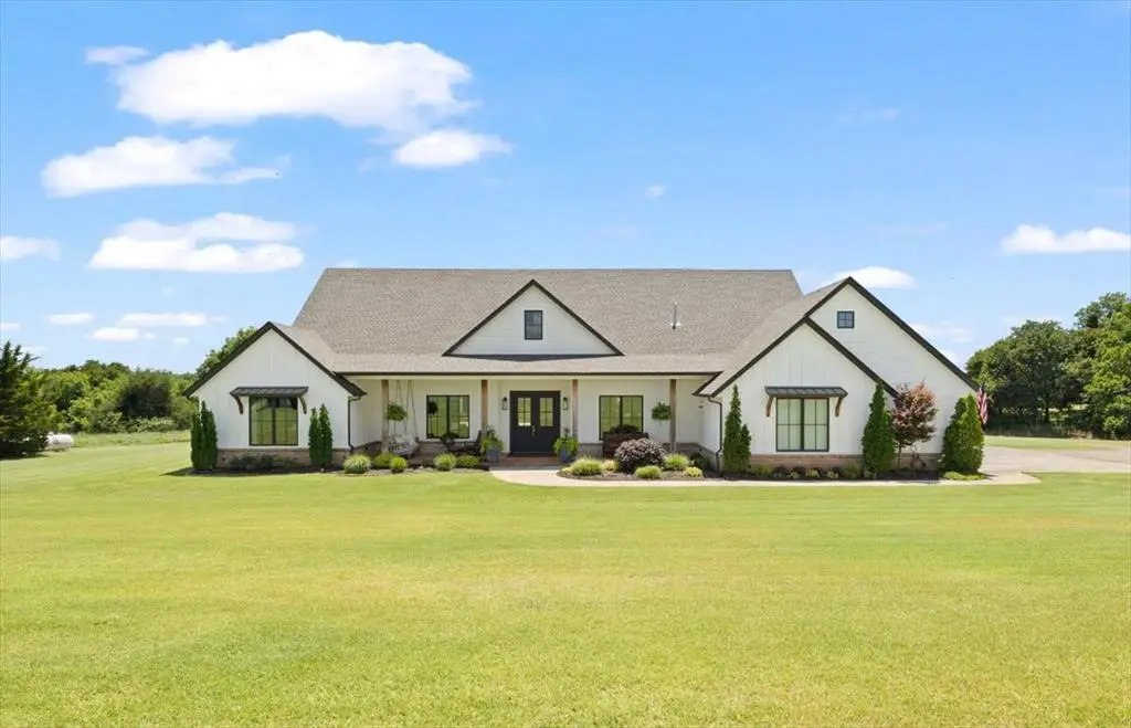 2560 S Sara Avenue, Blanchard, OK 73010 - #1