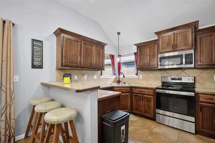 3221 Sahoma Trail, Yukon, OK 73099 - #3