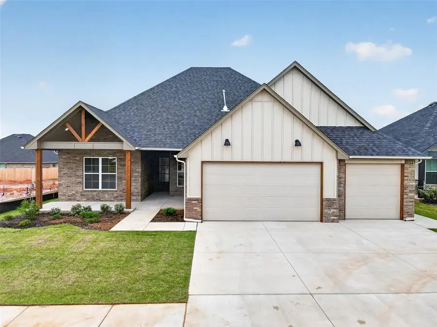 10433 SW 51st Street, Mustang, OK 73064 - #2