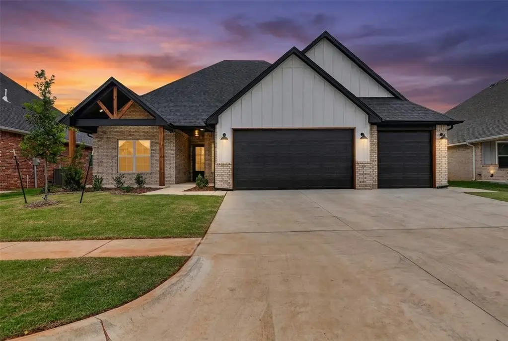 10404 SW 49th Street, Mustang, OK 73064 - #1
