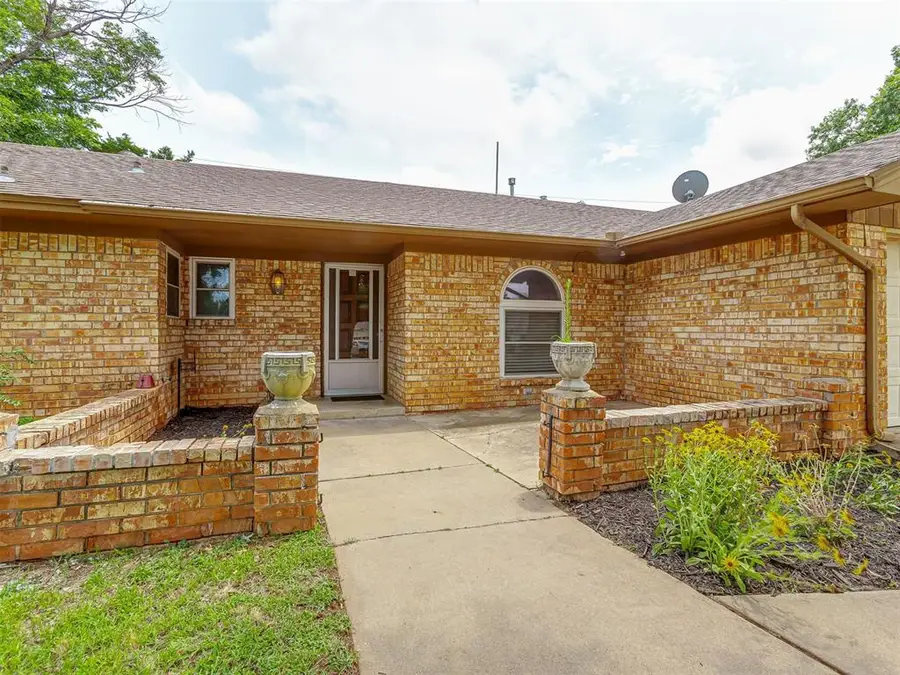 149 Orchard Drive, Chickasha, OK 73018 - #3
