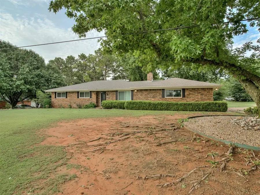 502 W Morehead Avenue, Washington, OK 73093 - #3