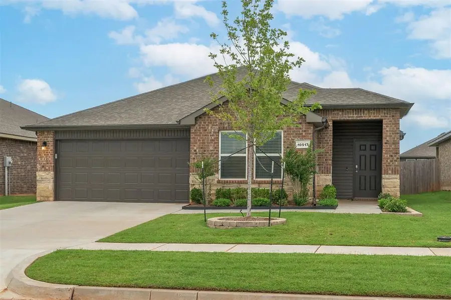 10517 SW 41st Place, Yukon, OK 73099 - #2