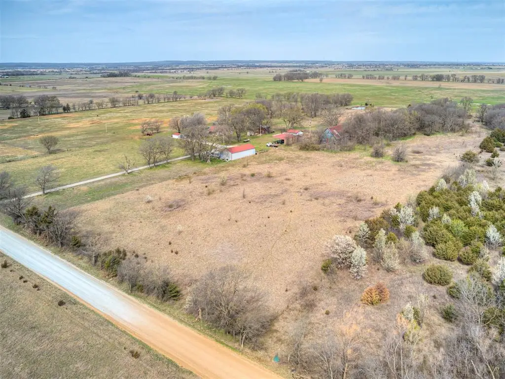 E 360 Road, Big Cabin, OK 74432 - #1