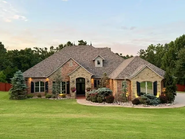 4160 Newburg Drive, Choctaw, OK 73020 - #1