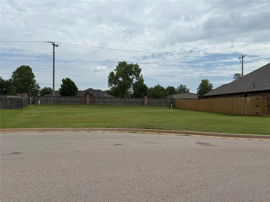 12133 SW 45th Terrace, Mustang, OK 73064 - #2
