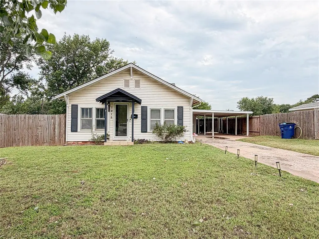1215 N Walnut Street, Guthrie, OK 73044 - #1
