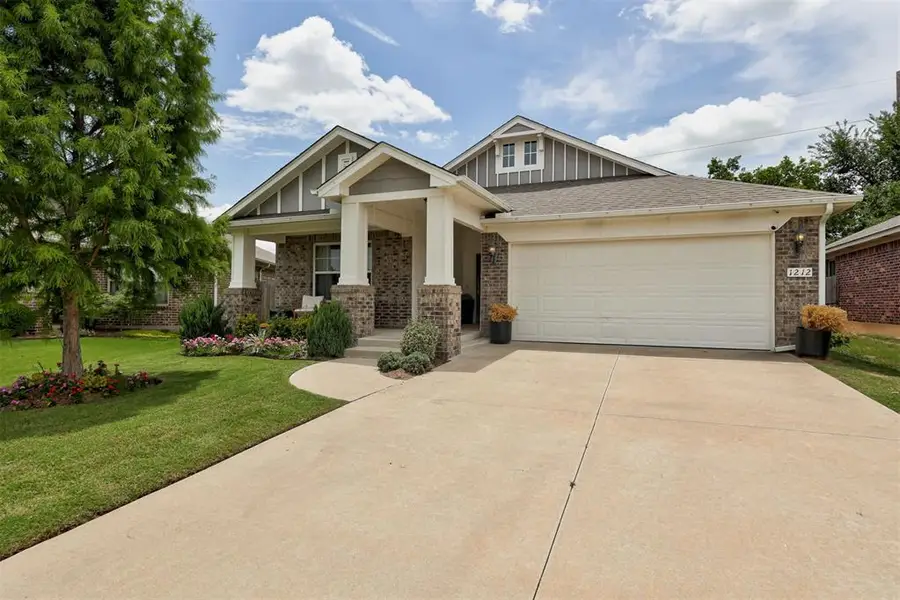 1212 SW 156th Terrace, Oklahoma City, OK 73170 - #2