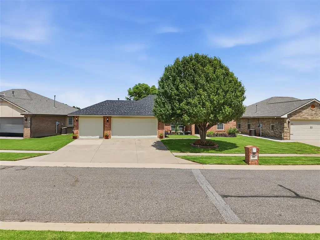 2251 Blue Jay Drive, Edmond, OK 73012 - #1