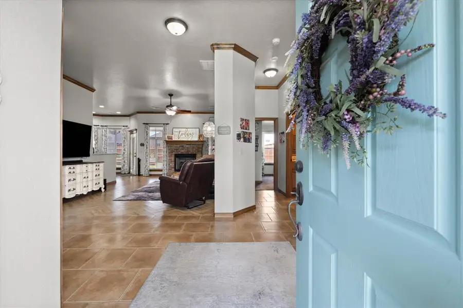 550 W Hunters Court Way, Mustang, OK 73064 - #3