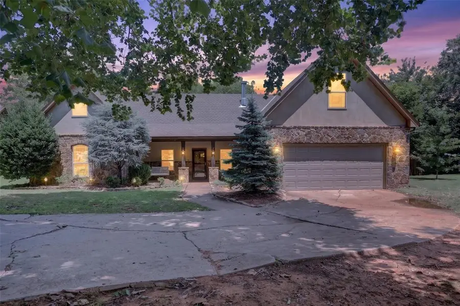 521 Partridge Lane, Edmond, OK 73034 - #2
