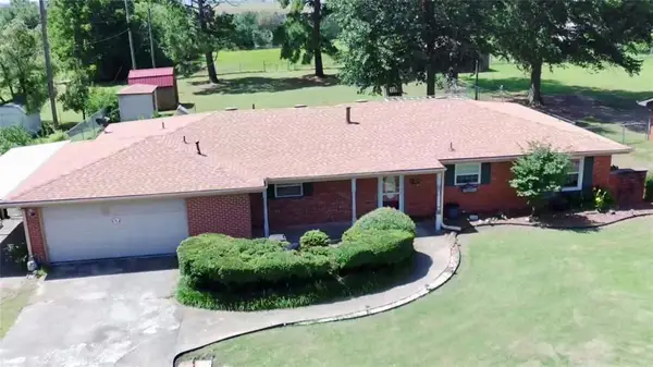817 W Date Street, Okemah, OK 74859